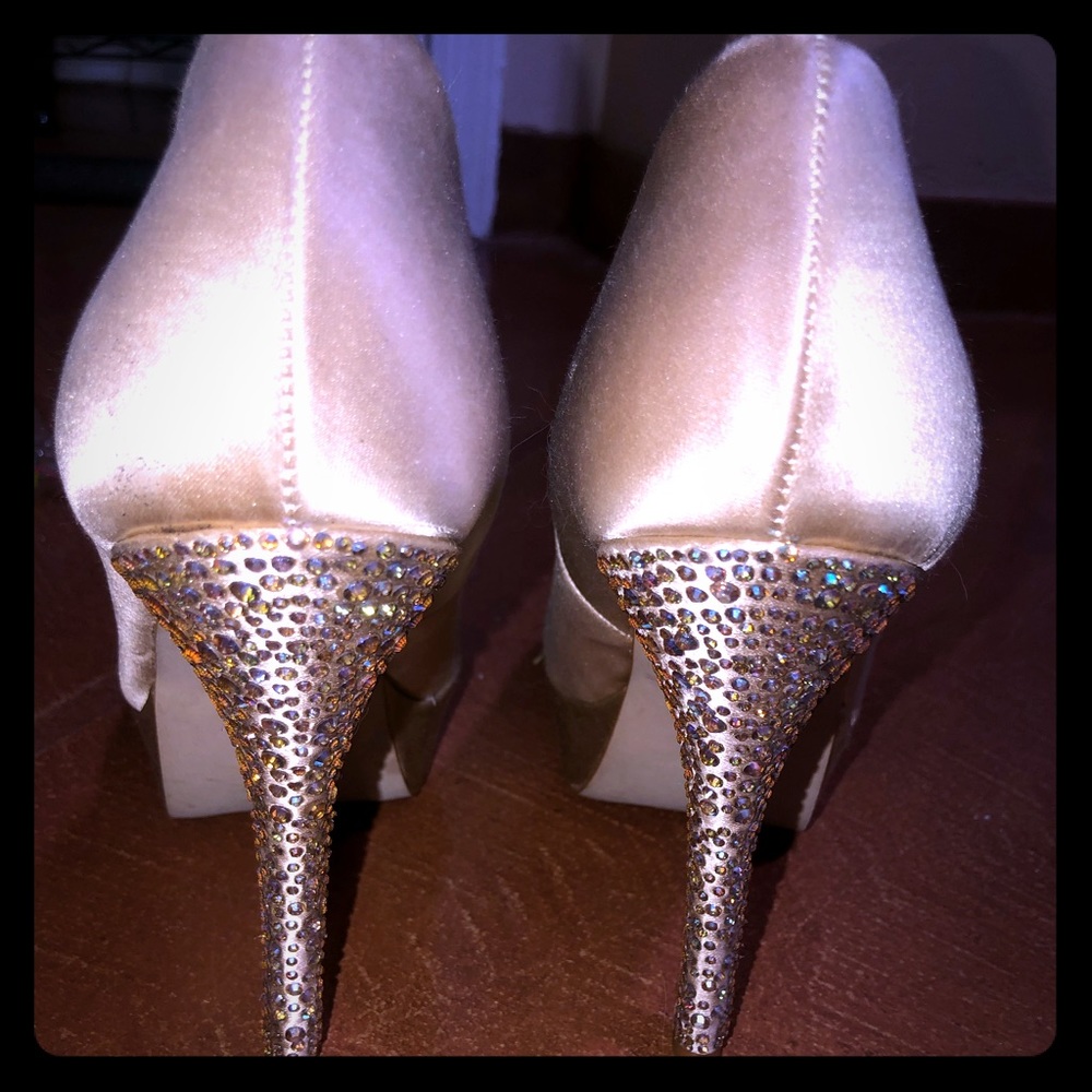 Steve Madden Pumps